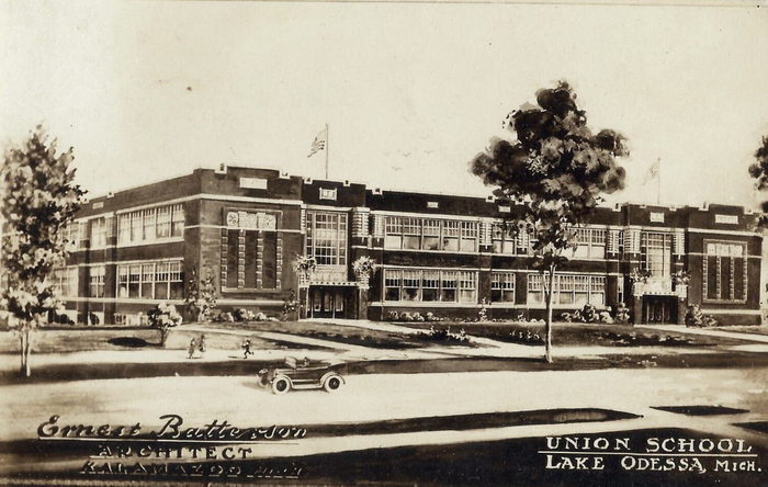Lake Odessa - Old Post Card Photo (newer photo)